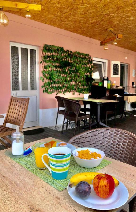 Granny'S Guesthouse Praia de Mira Bagian luar foto